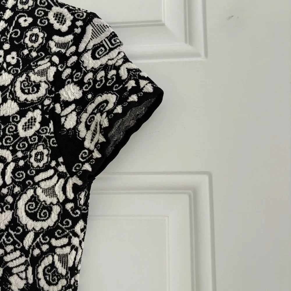 BCBG MaxAzria Fabiana Jackquard Dress, Size Small - Picture 7 of 10